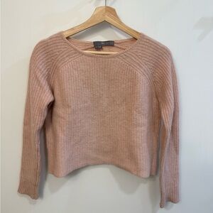 100% Cashmere Blush Pink Cropped Sweater Women’s Small 360 Sweater